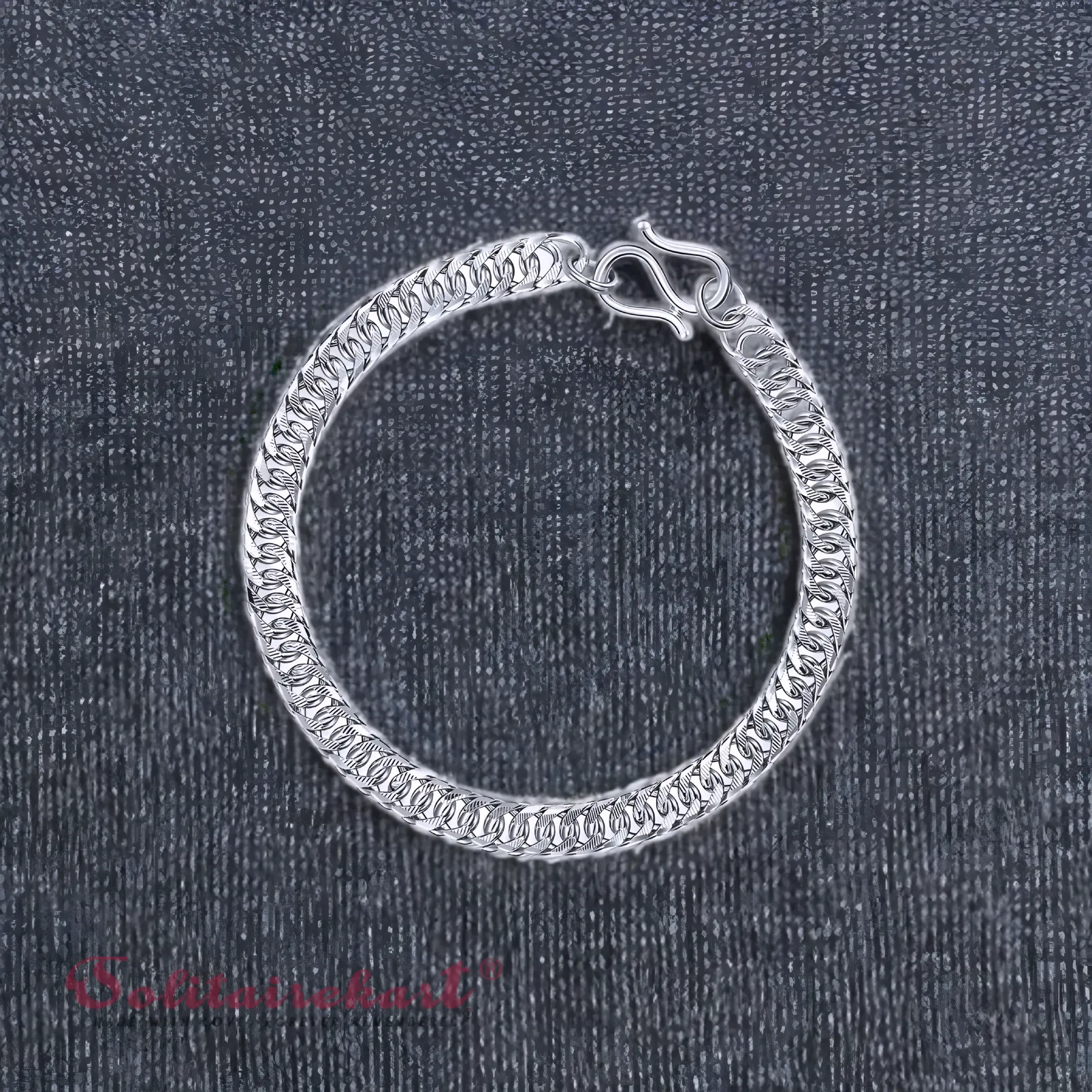 Solitairekart Platinum Cuban link chain design Bracelet 20.698gm Weight For Unisex.